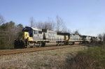 CSX F768 pulls in to town
